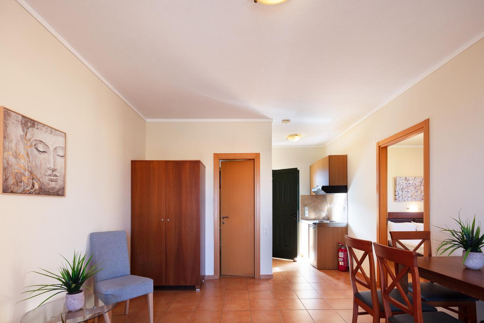 Dia Apartments Hersonissos  Bagian luar foto