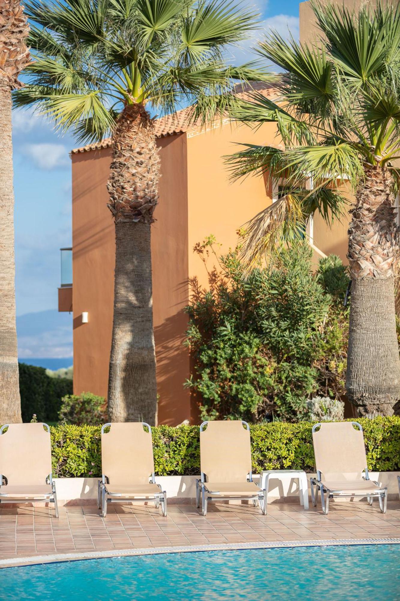 Dia Apartments Hersonissos  Bagian luar foto