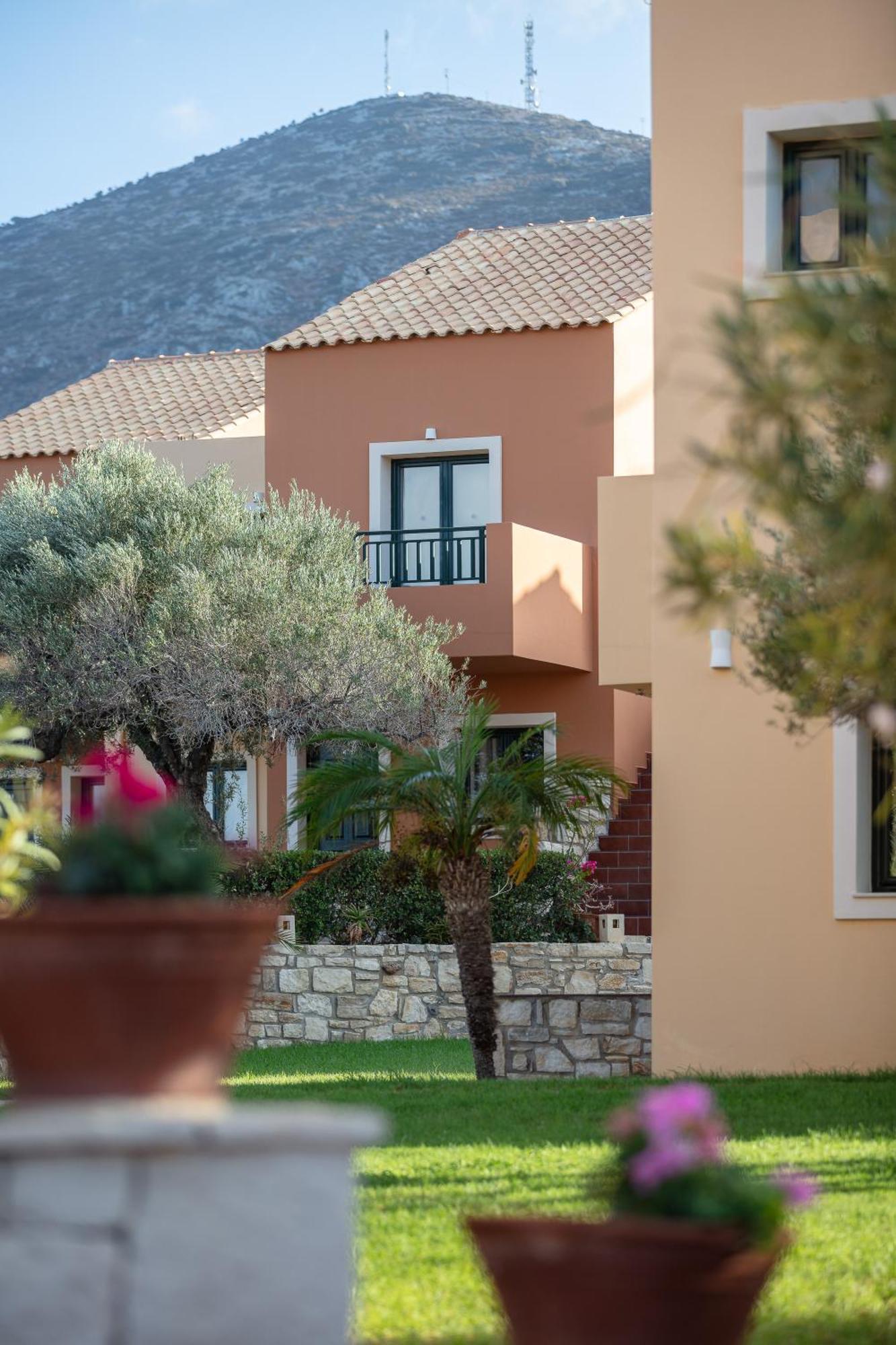 Dia Apartments Hersonissos  Bagian luar foto